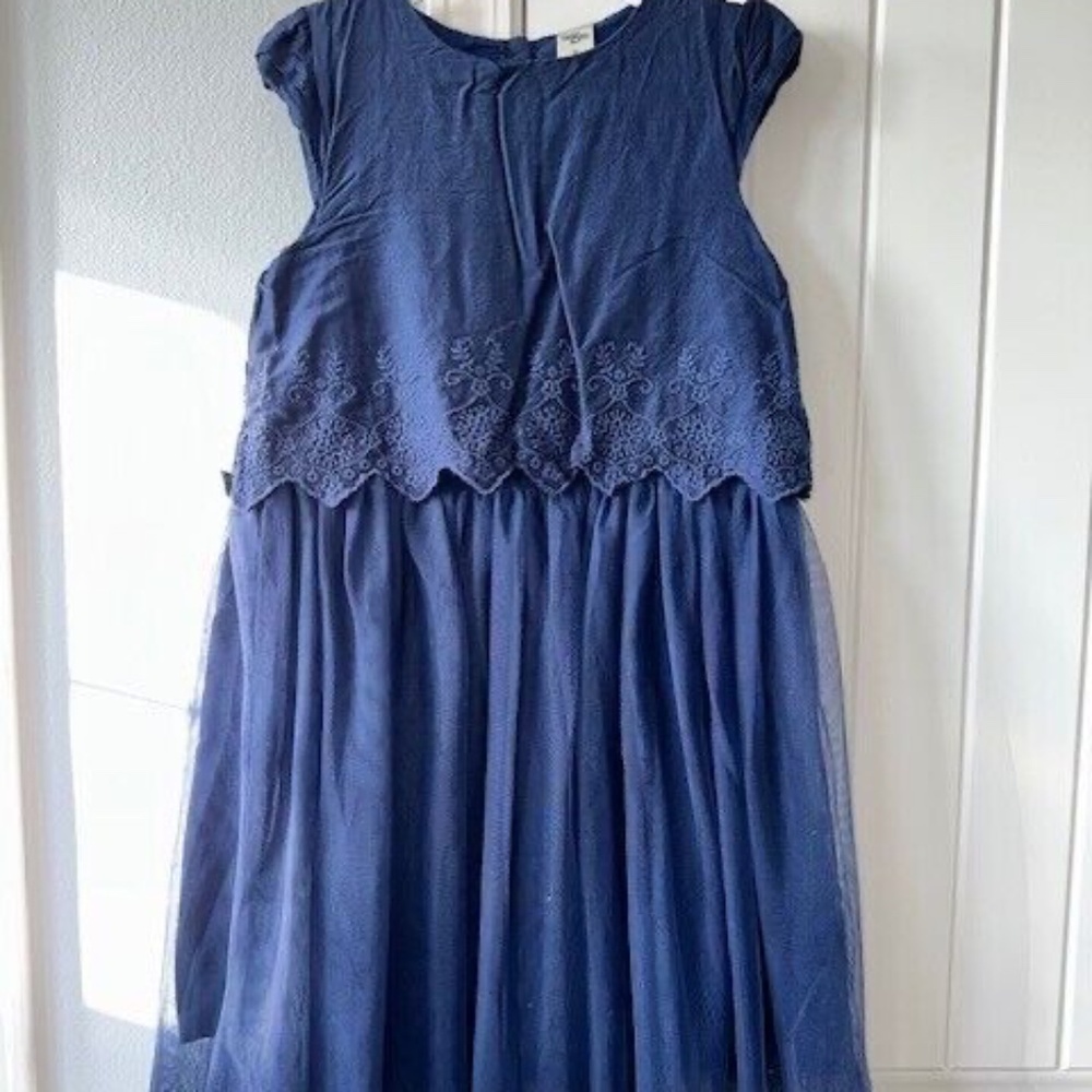 OshKosh Girls Dress. Size 8. Navy blue with tulle. Knee length New without tags.